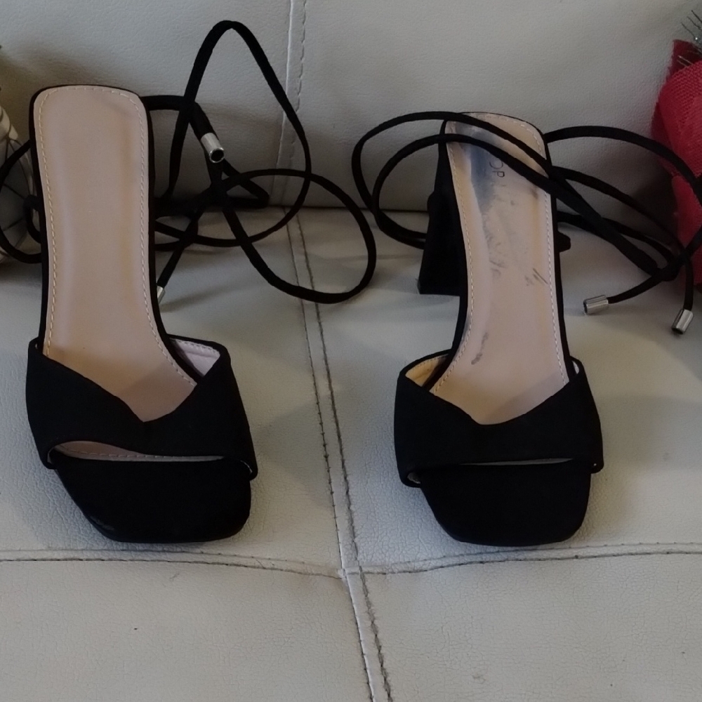 TOP Moda Black Women's Heels with Wrap Straps
